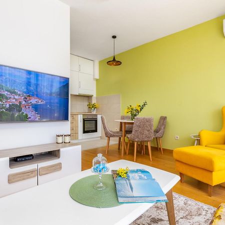 Apart Hotel M S Katunjanin Herceg Novi Dış mekan fotoğraf