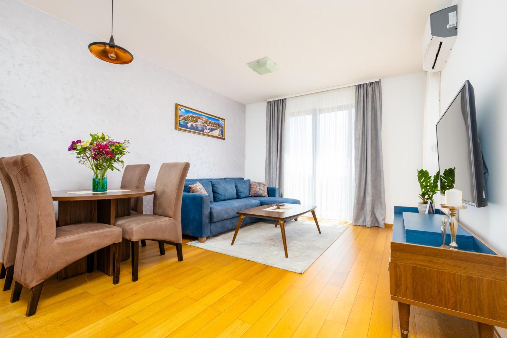 Apart Hotel M S Katunjanin Herceg Novi Dış mekan fotoğraf