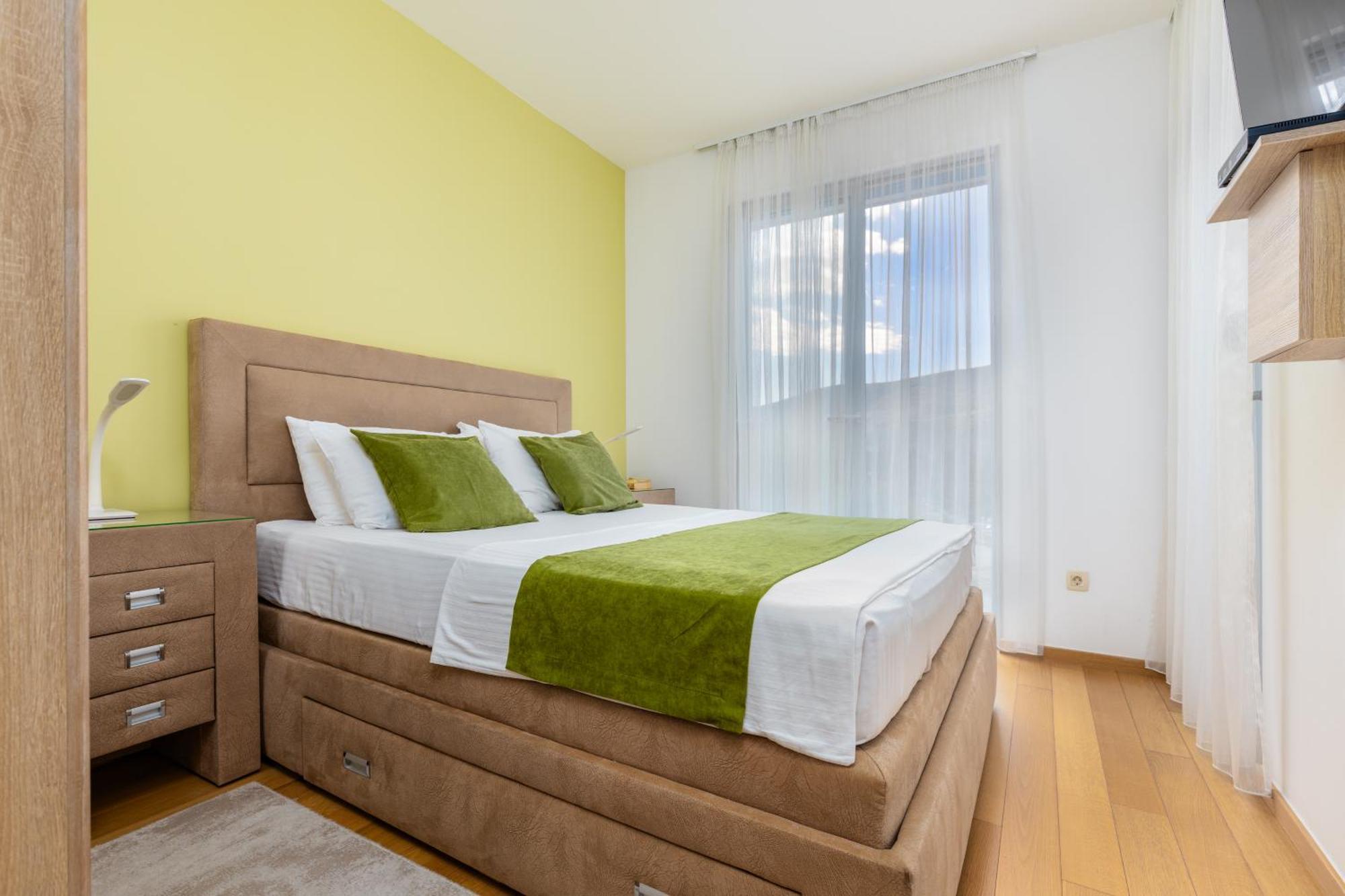 Apart Hotel M S Katunjanin Herceg Novi Dış mekan fotoğraf