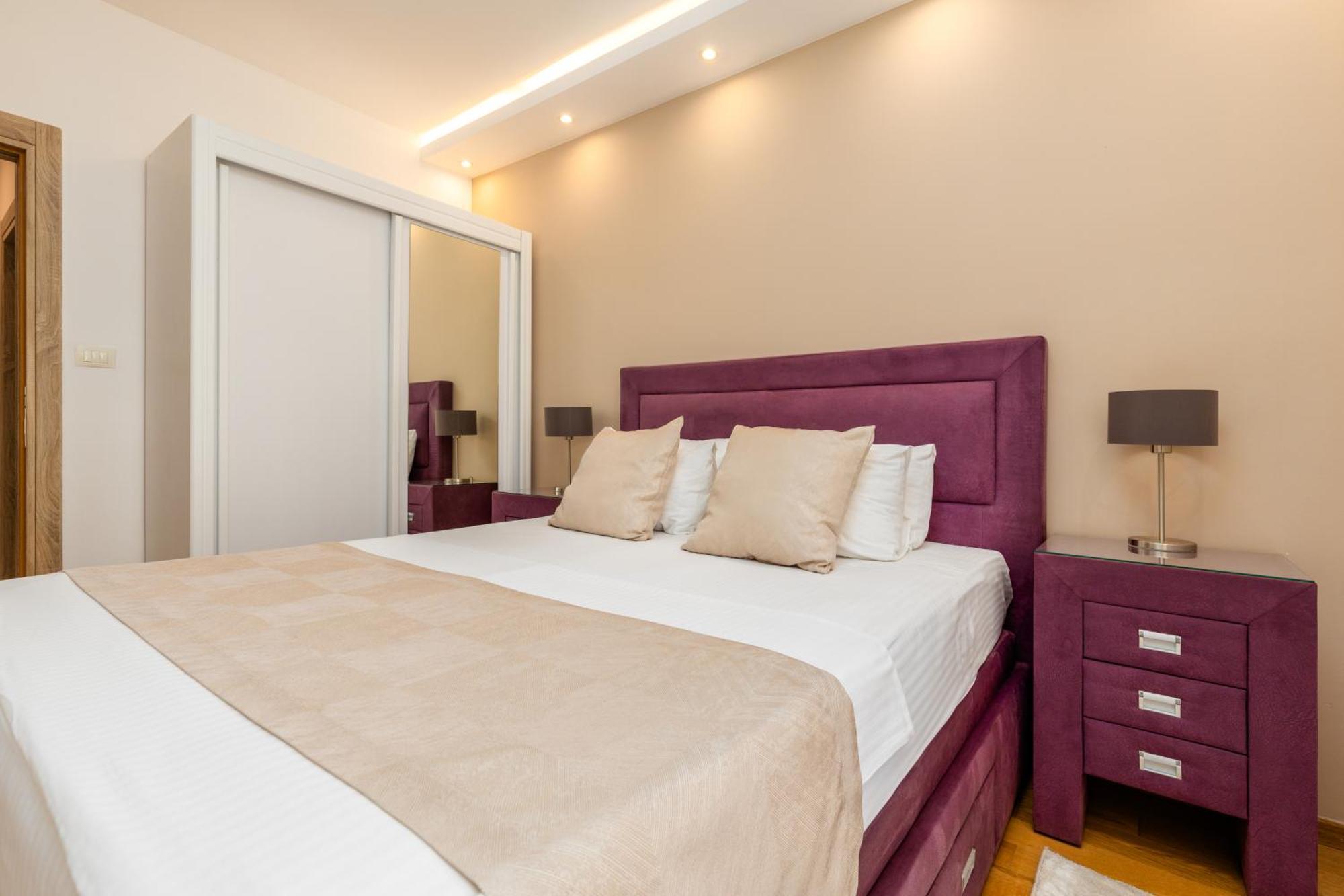 Apart Hotel M S Katunjanin Herceg Novi Dış mekan fotoğraf