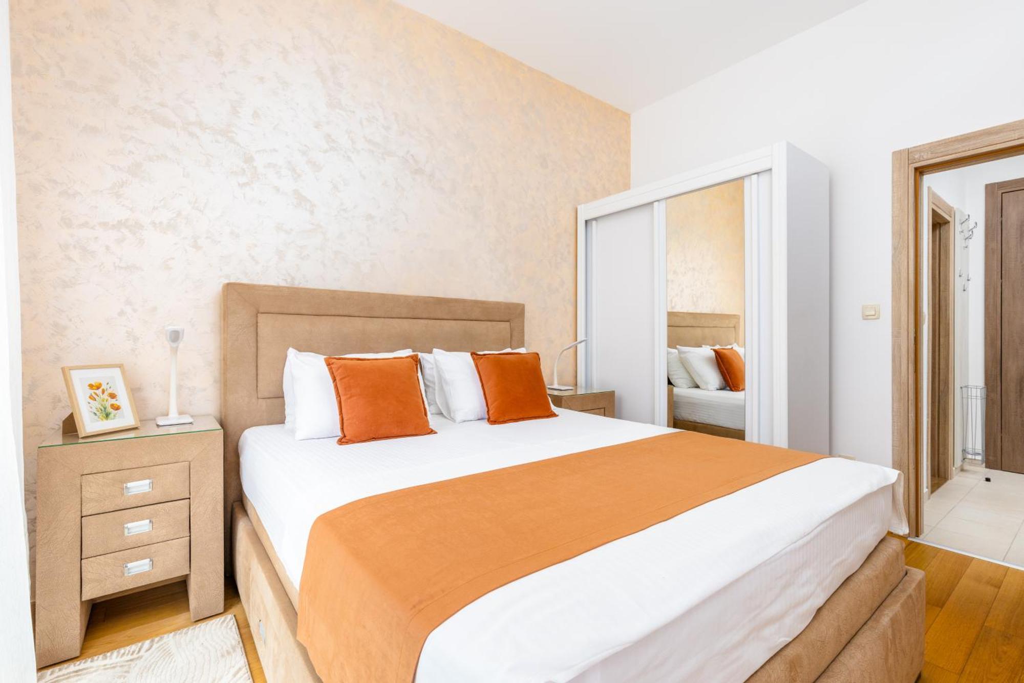 Apart Hotel M S Katunjanin Herceg Novi Dış mekan fotoğraf