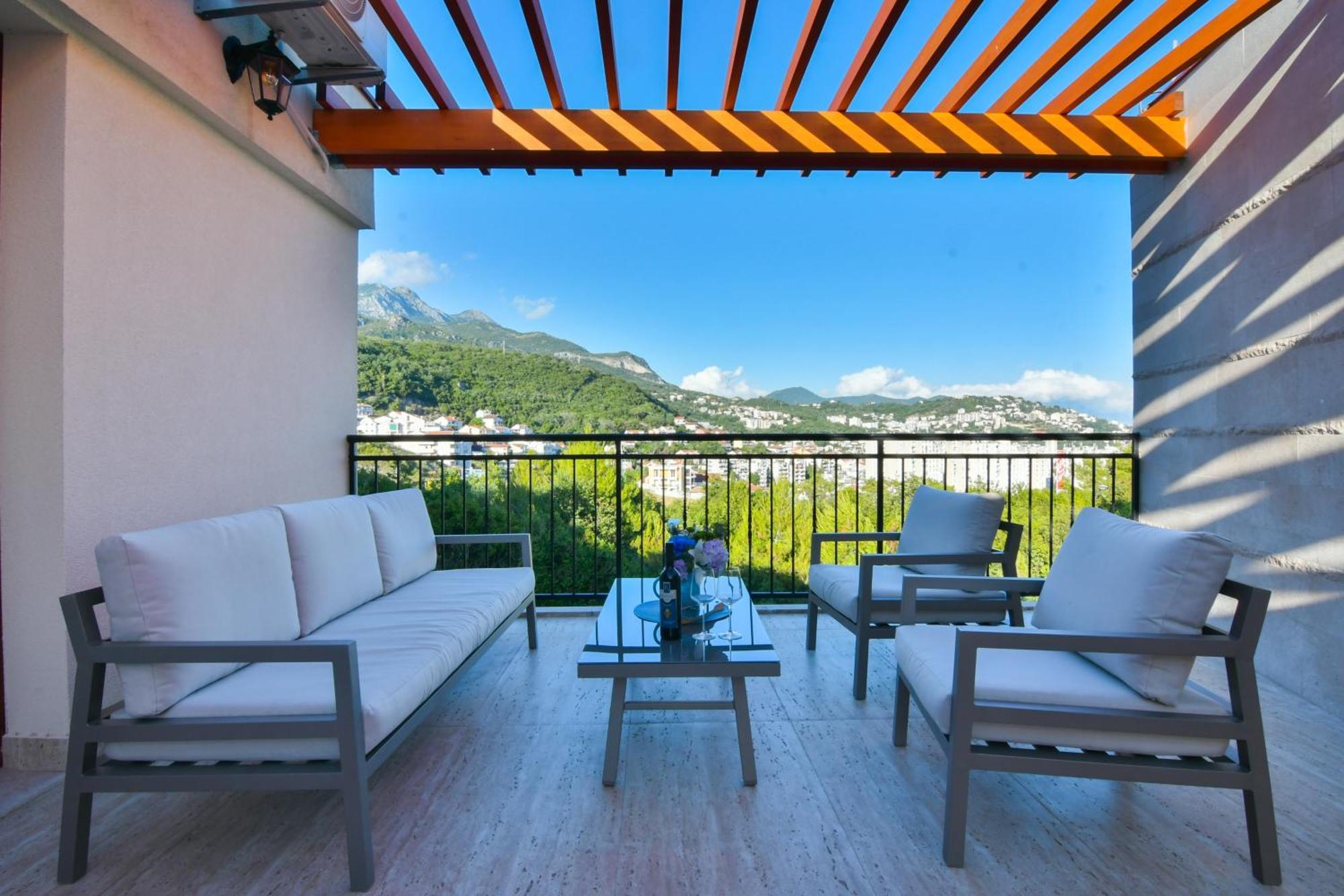 Apart Hotel M S Katunjanin Herceg Novi Dış mekan fotoğraf